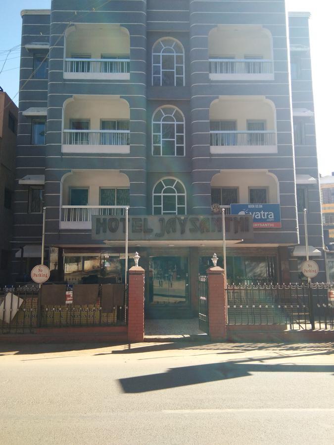 Hotel Jaysanthi Уті Екстер'єр фото