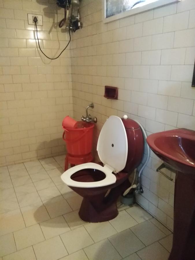 Hotel Jaysanthi Уті Екстер'єр фото